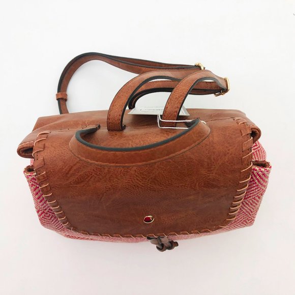 Jen and Co. Saffron Back Pack 12x12x6 in. Vegan Leather Red & Natural Color - Picture 4 of 6